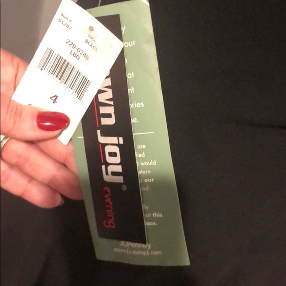 Special occasion dress - Picture 6 of 9